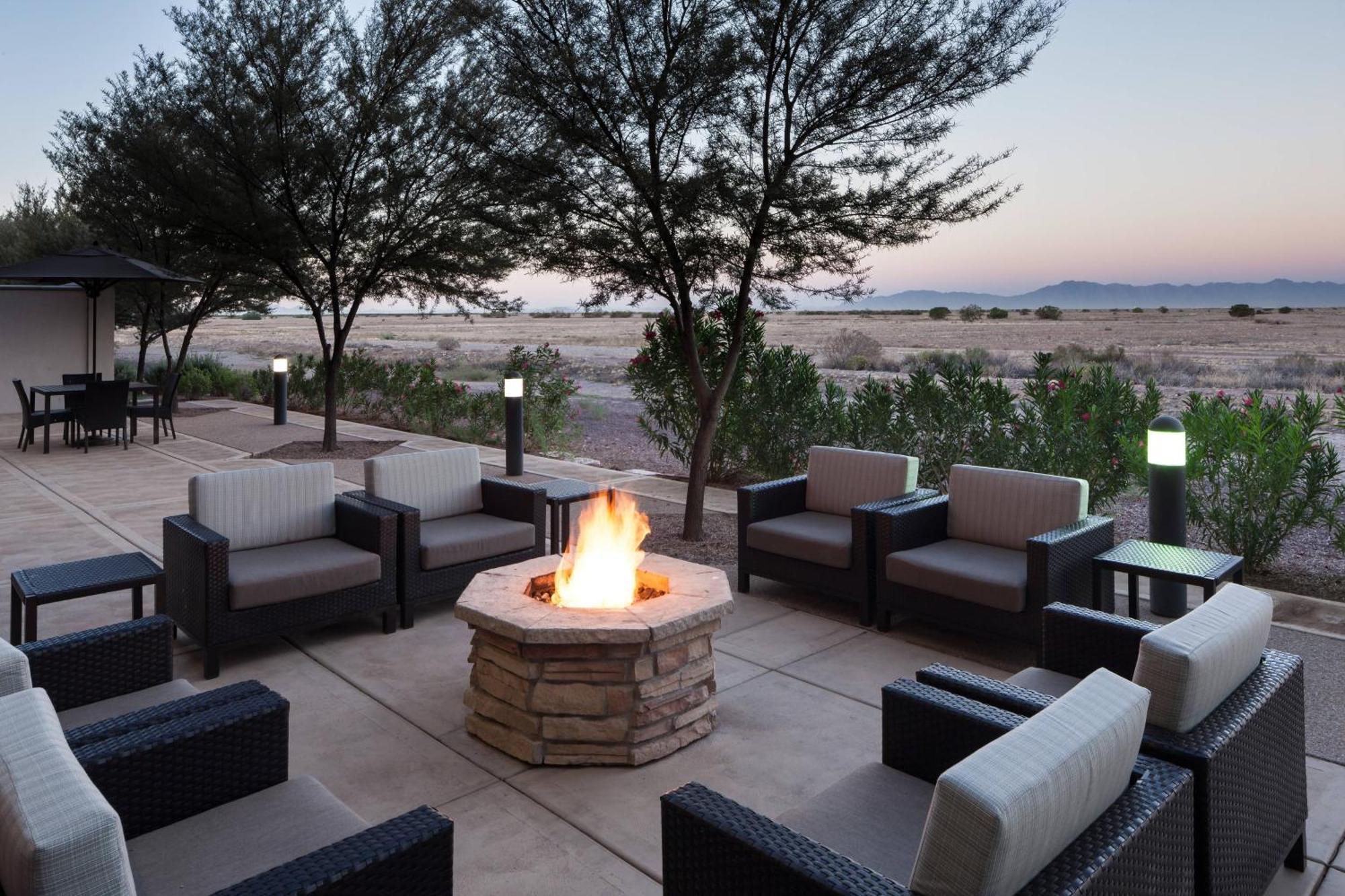 Courtyard Phoenix Chandler/Fashion Center Buitenkant foto